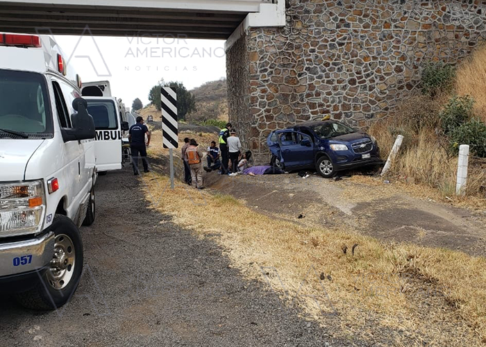 Un Muerto Y Dos Heridos En Accidente Vial En La Autopista De Occidente Americano Victor 4291