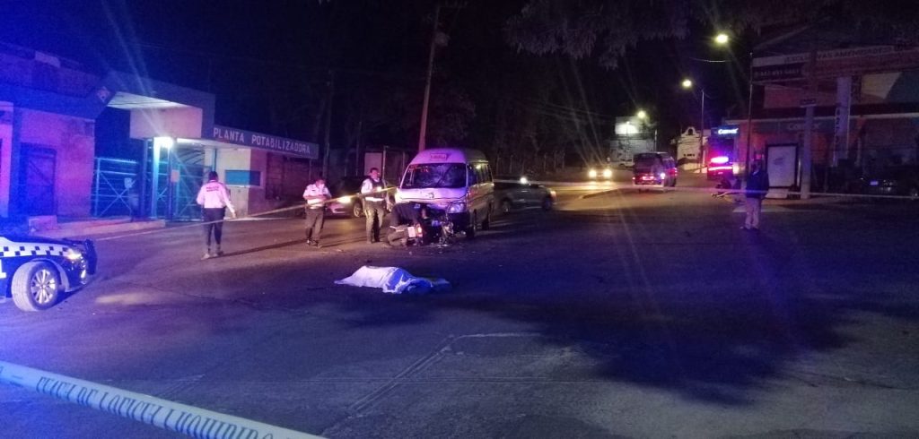 Morelia | Muere motociclista tras choque frontal contra combi, en la  colonia Vista Bella | Americano Victor
