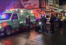 Motociclista resulta herido al derrapar su unidad