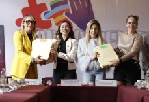 Entregan expedientes con iniciativas y proyectos sociales a jurado calificador para la integración del Parlamento Juvenil 2025