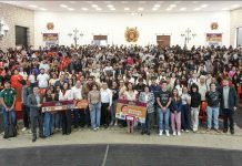 En reunión multitudinaria anuncian la Beca Gertrudis Bocanegra; Yarabí Ávila declara lista a la UMSNH para colaborar con la Federación