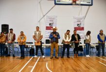 Julio Arreola Entrega Apoyos para la Educación y los Jóvenes de la región de Pátzcuaro