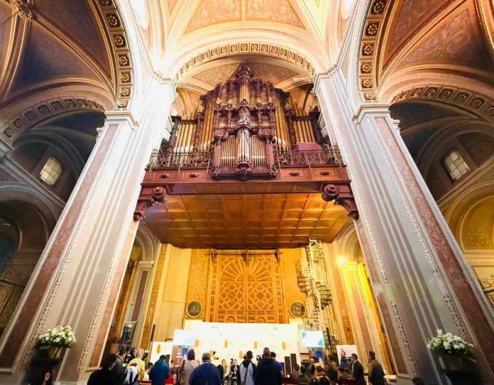 organo de morelia5-compressed