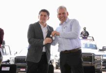 Entrega Bedolla 122 patrullas para reforzar seguridad en municipios