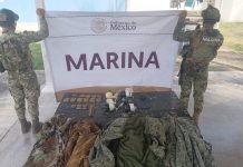 Marinos aseguran cámaras parásitas, uniformes apócrifos, cartuchos y una moto; hay detenido