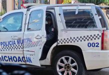 #Video | Criminales atacan patrulla de municipales en Tingüindín; no hay víctimas