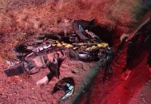 Motociclista resulta lesionado tras choque con camioneta en Huetamo