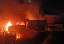 Incendio de camión perjudica otros cuatro vehículos en taller de la colonia Industrial de Morelia