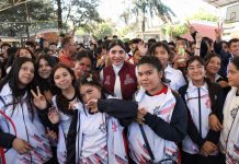 ¿Conoces a una niña curiosa, valiente, creativa y solidaria? Postúlala a la Presea Eréndira