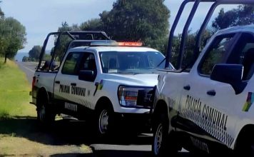 Abandonan a pareja ejecutada en carretera de Tangamandapio