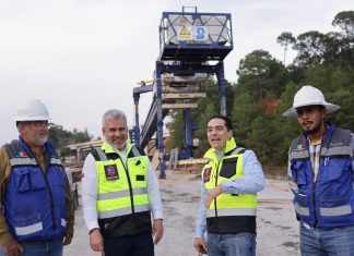 Abierta la circulación vehicular a 4 carriles del tramo carretero Pátzcuaro-Uruapan: Bedolla