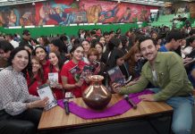 Fondo de Cultura Económica entrega 2 mil libros a Normales de Michoacán: Iemsysem