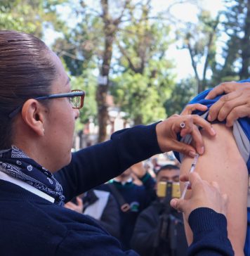 Julio Arreola encabeza arranque de brigadas de vacunación contra el sarampión en Pátzcuaro