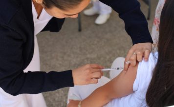 Vacuna contra el sarampión llega directamente a las escuelas; habrá brigada en 18 municipios