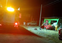 #Imágenes | Auto choca contra domicilio en la Morelia-Pátzcuaro; hay un herido de gravedad