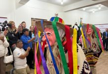 Pátzcuaro en Guatemala: Julio Arreola inaugura Biblioteca Eréndira y hermanamiento con Quetzaltenango