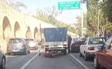Motociclista queda herido tras impactarse contra camioneta en plena avenida Acueducto de Morelia