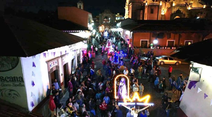 La histórica Procesión de los Cristos te espera en Tlalpujahua este 1 de abril