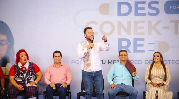 Respalda Reyes Galindo acciones para prevenir riesgos digitales entre la comunidad estudiantil del Distrito 22