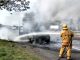 #Video | Arde camioneta limonera en la Apatzingán – Cuatro Caminos