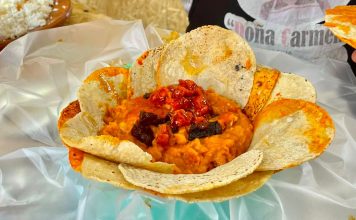 ¡Para chuparse los dedos! Llega el segundo tiempo de las cocineras tradicionales al Jalo Futbolero