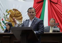 En Michoacán el reclutamiento forzado no es un delito; propone Memo Valencia castigarlo con hasta 40 años de prisión