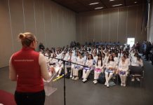 Cuentan con la Universidad Michoacana durante su servicio social, señala rectora a egresados de odontología