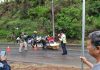 Tragedia en Tacámbaro, árbol aplasta a taxi; hay un muerto y tres heridos