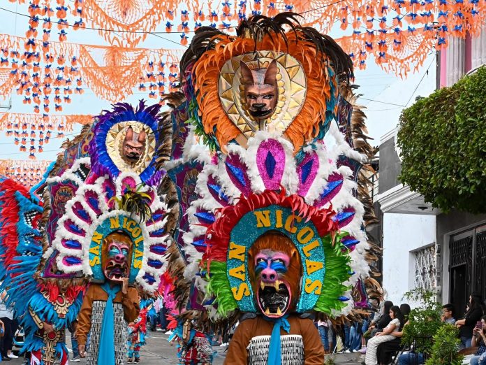 TLAHUALILES
