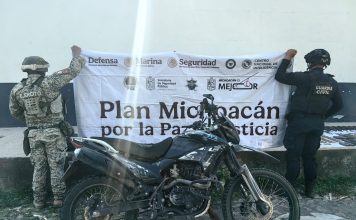 Asegurados tres fusiles y más de mil 300 cartuchos útiles en Apatzingán