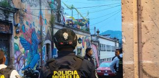 #Video 🚨 “El Beto” es asesinado a tiros en pleno Centro Histórico de Morelia; la víctima portaba pistola