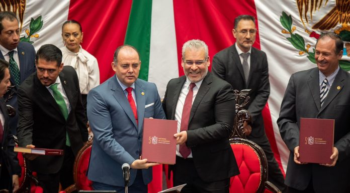 Presenta Bedolla su 5° Informe: destaca 31 mil mdp invertidos en más de 4 mil obras en Michoacán