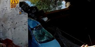 Dos muertos y tres lesionados deja volcadura de automóvil en la Autopista de Occidente