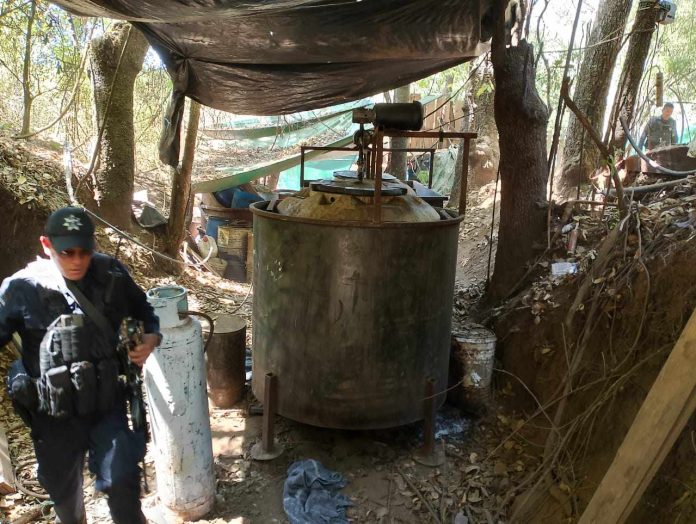 HUIRAMBA Vinculado a proceso cocinero de droga detenido en narcolaboratorio de Huiramba (3)