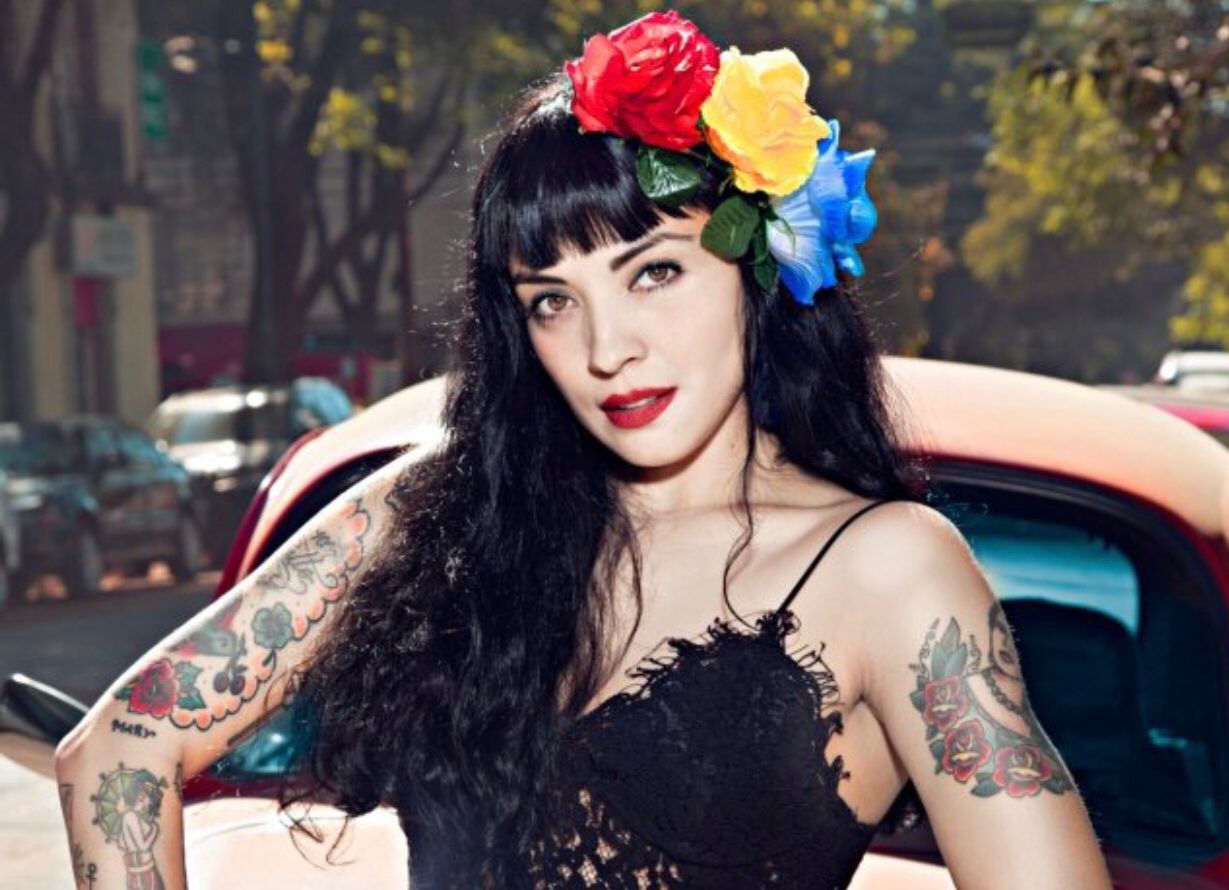 Video Mon Laferte anuncia las fechas de su próximo “Autopoiética tour” 2024 Americano Victor