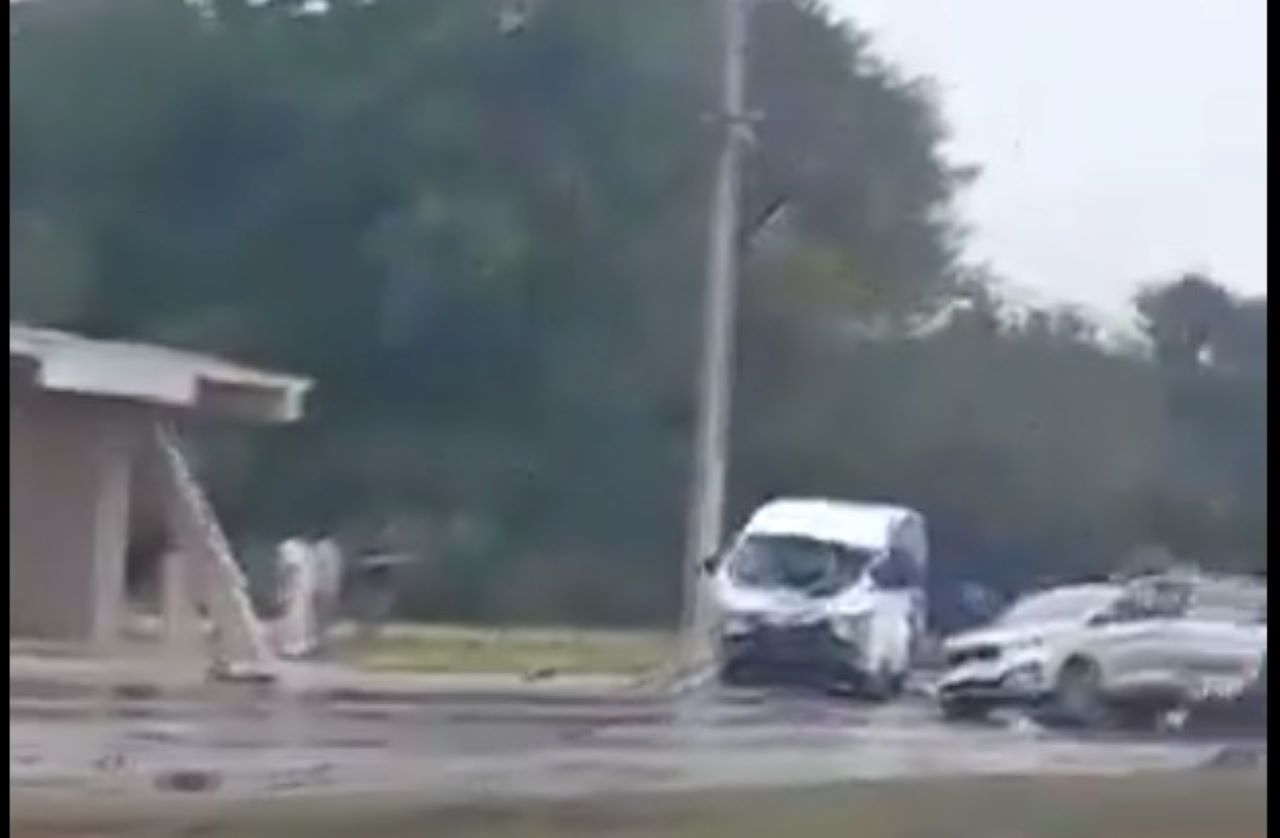 Video Accidente En La Carretera Playa Del Carmen A Tulum Deja Varios Muertos Americano Victor