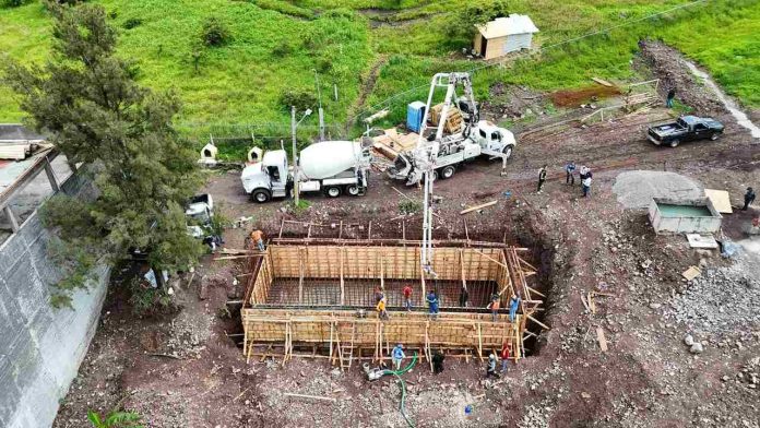 construccion3-compressed